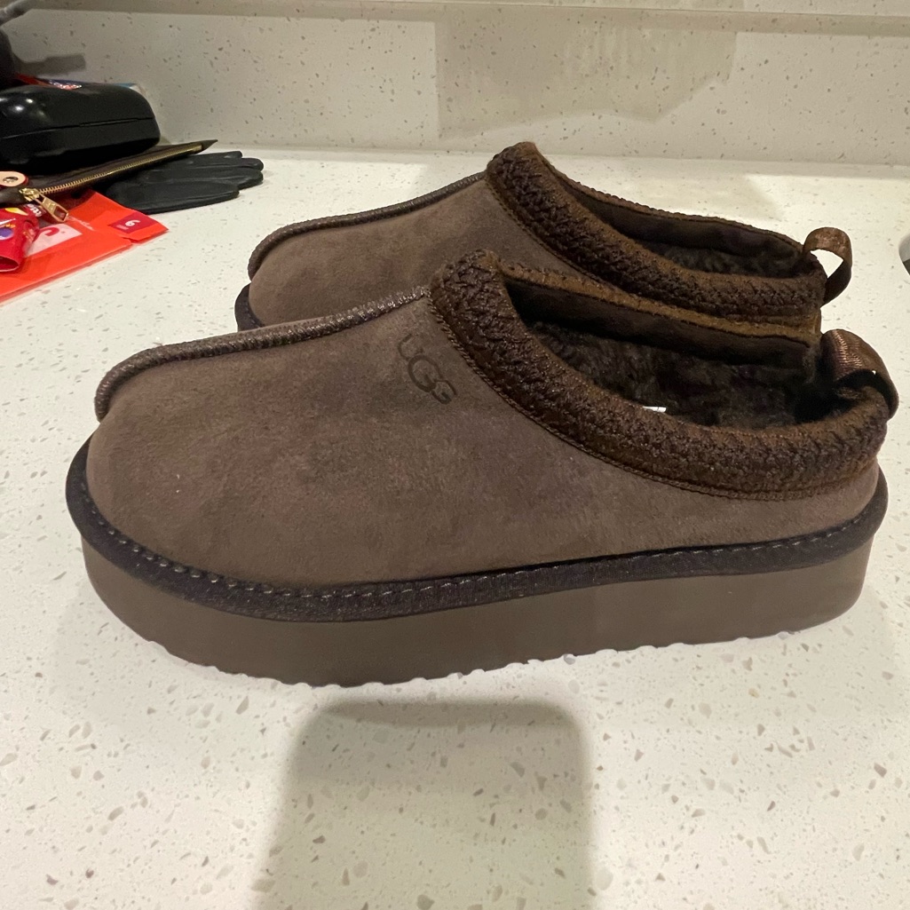 Ugg Tazman Ii Brand New Sz 41